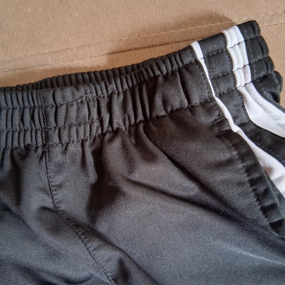 SOLD Nike Toddler Track Set with Side Stripes - Picture 10 of 10